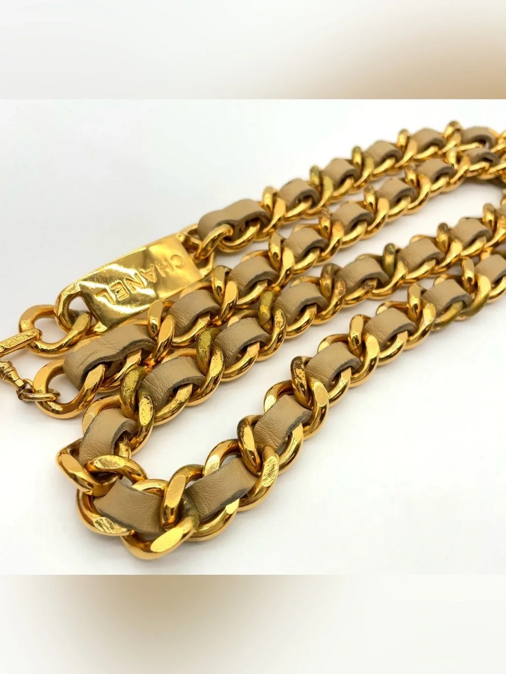 CHANEL gross weight